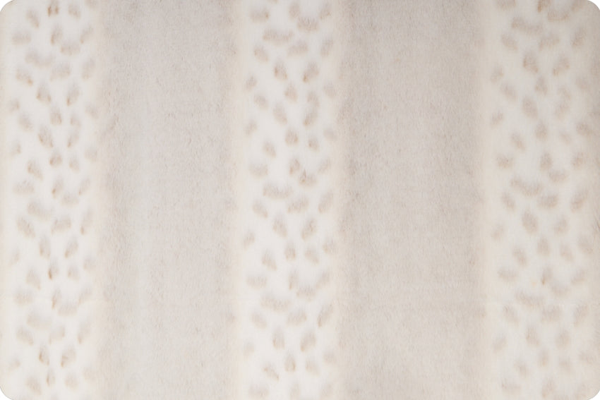Minky -Luxe Cuddle Alaskan Bunny OAT From Shannon Fabrics