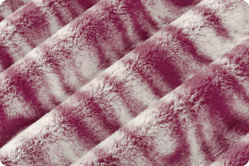 Minky -Discontinued- Luxe Cuddle Seal Milky Way PLUMWINE From Shannon Fabrics