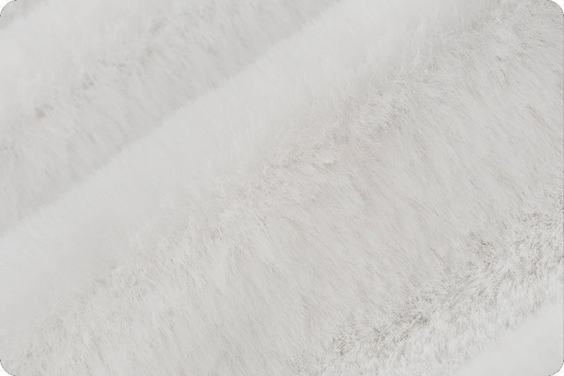 Minky - Luxe Cuddle Seal SNOW From Shannon Fabrics