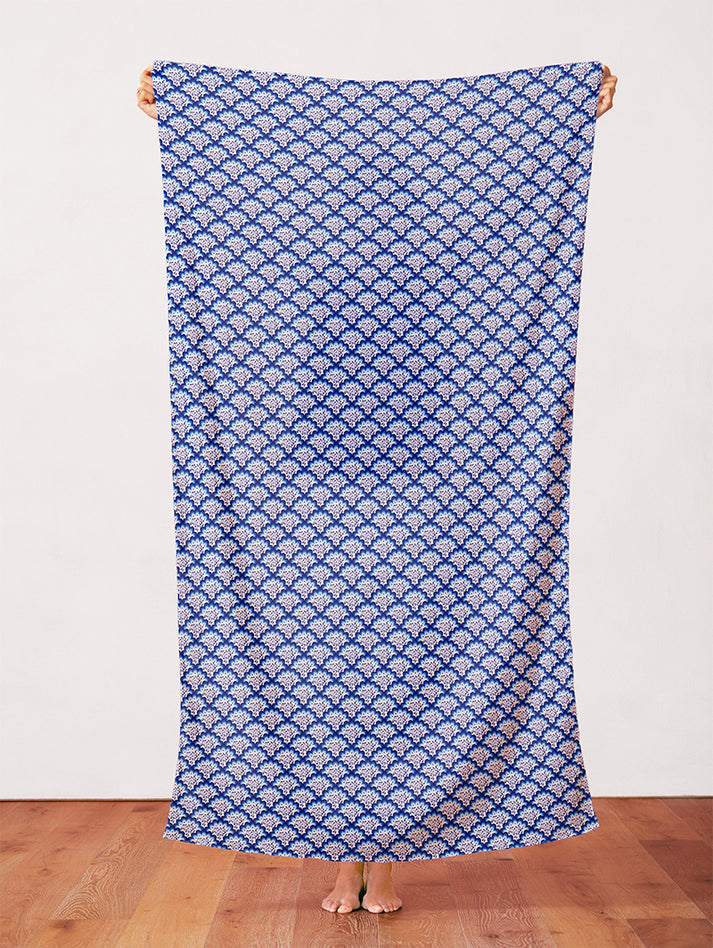 Scallops in Blue & White from the Chinoiserie Collection - Paintbrush Fabrics