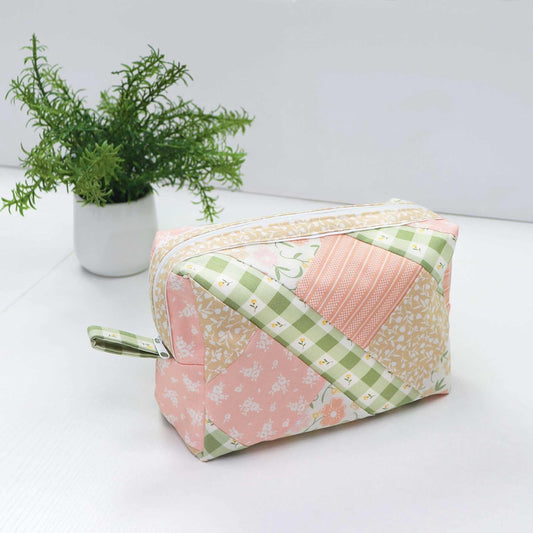 Quilt as You Go - Crafty Clutch Quilt-As-You-Go Kit with Zippity-Do-Done Zipper from June Tailor