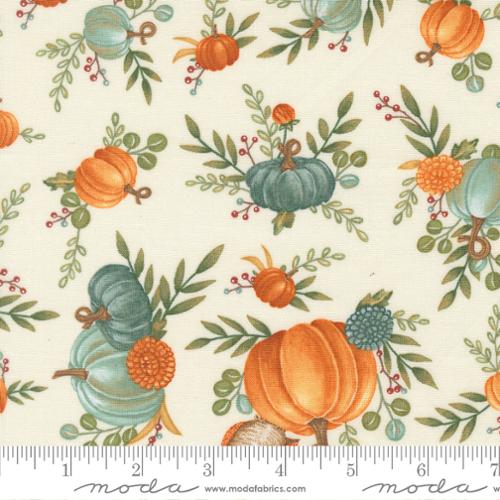 Fall Pumpkins in Warm White from the I Love Fall Most of All Collection by Deb Strain - Moda Fabrics