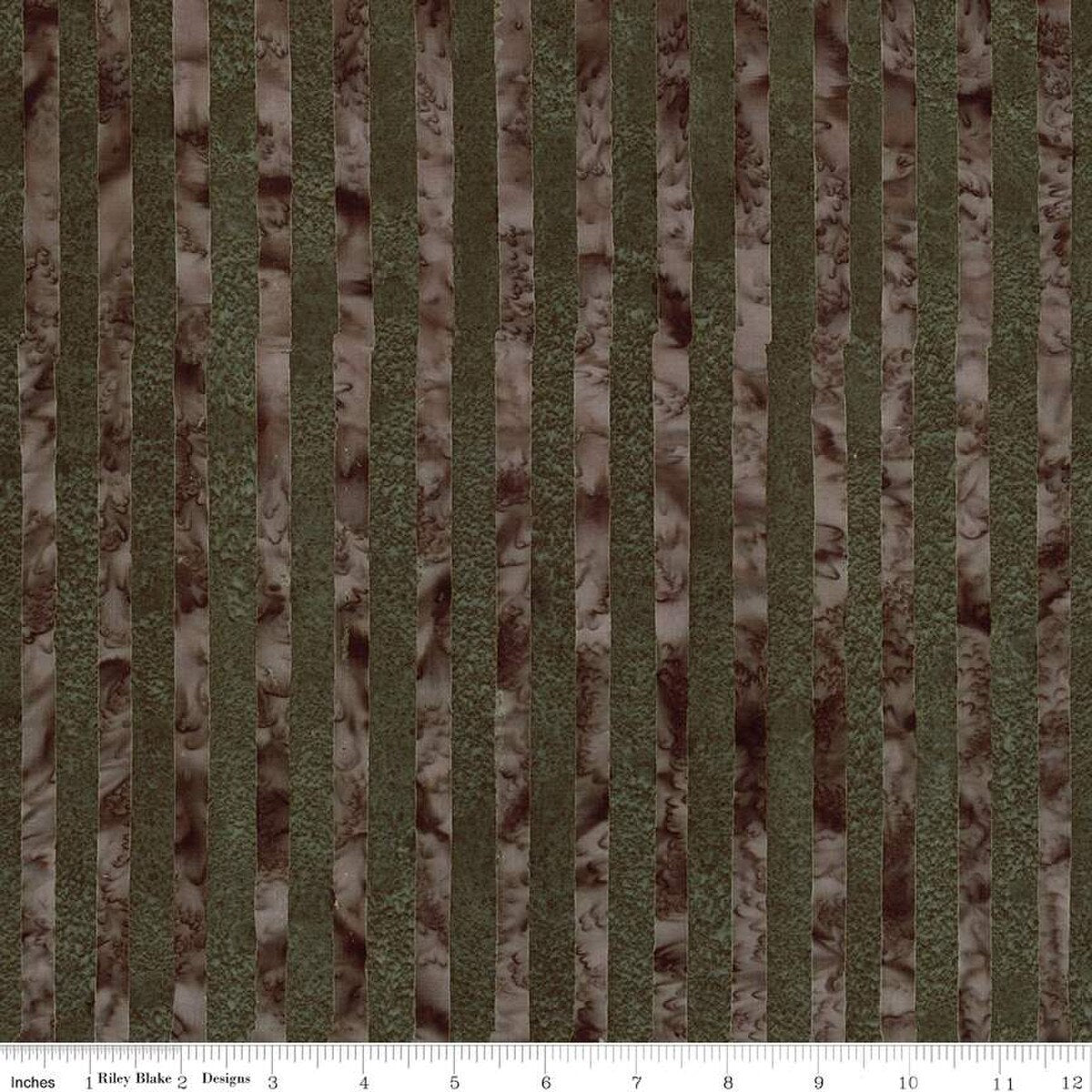 Batiks Elementals Get in Line Dark Vintage Green from Riley Blake's Batik Expressions