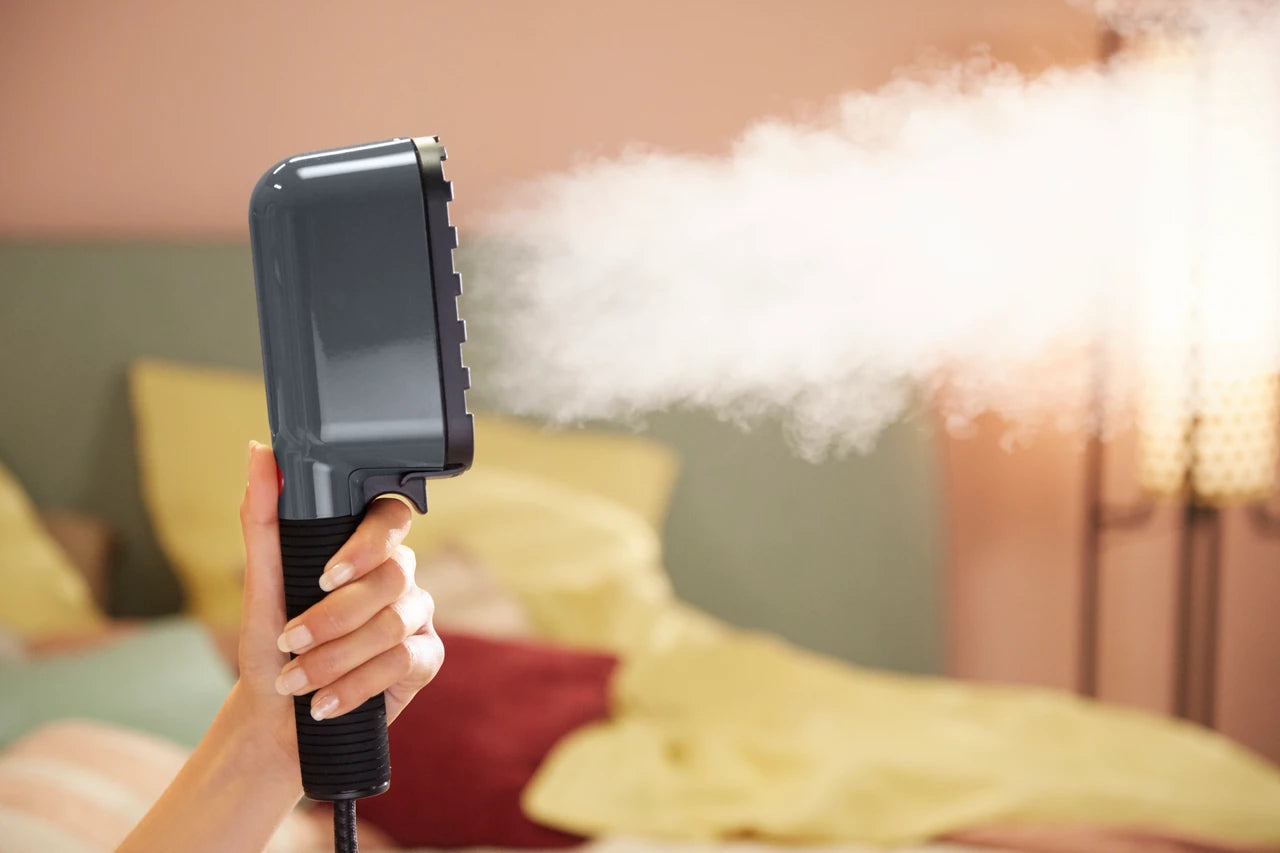 IZZI Plus is a textile and hygienic steamer from LauraStar