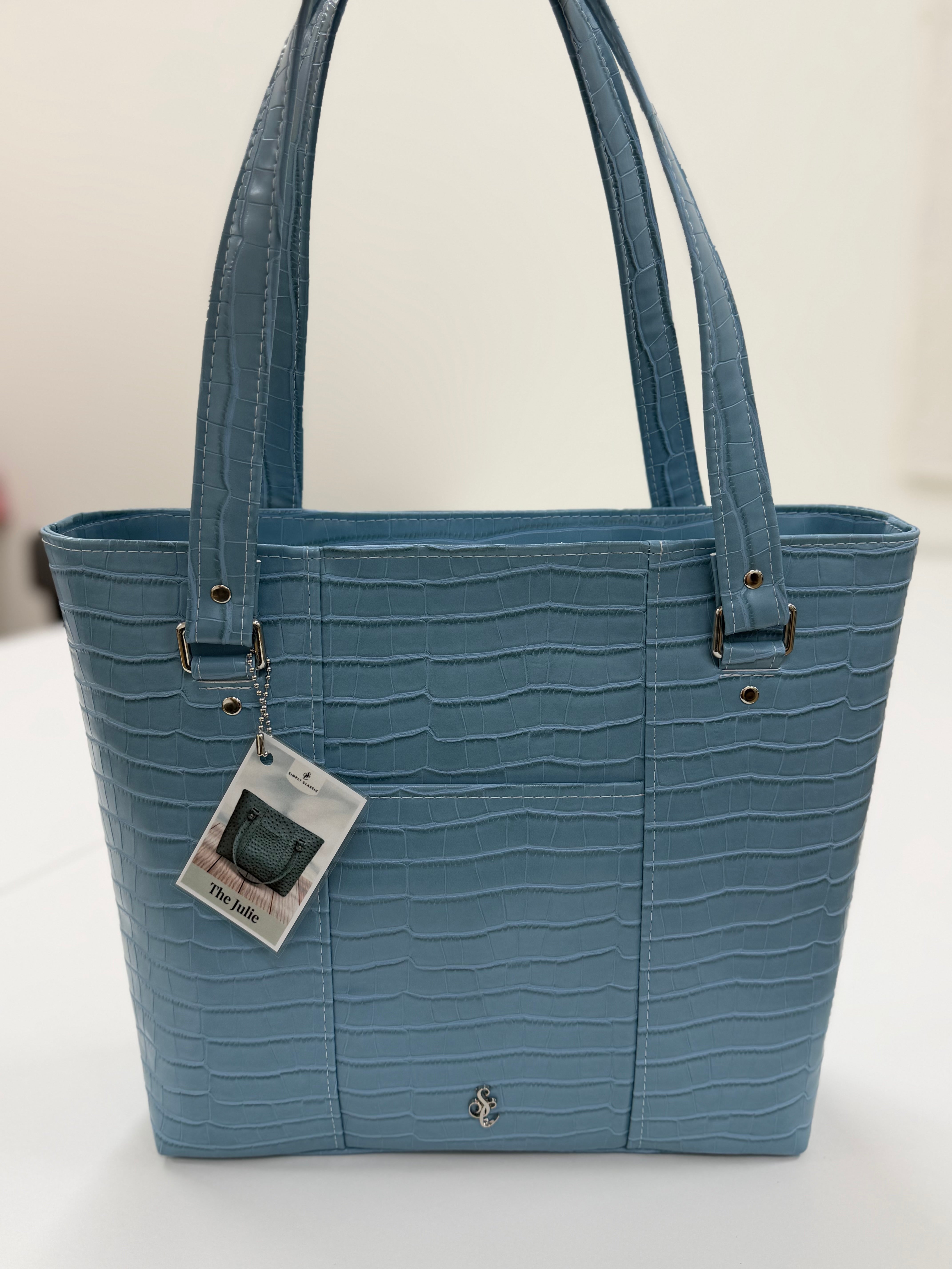 Julie Tote Bag Class with Chris Murphy on a Janome HD9 Sewing Machine - Friday August 14