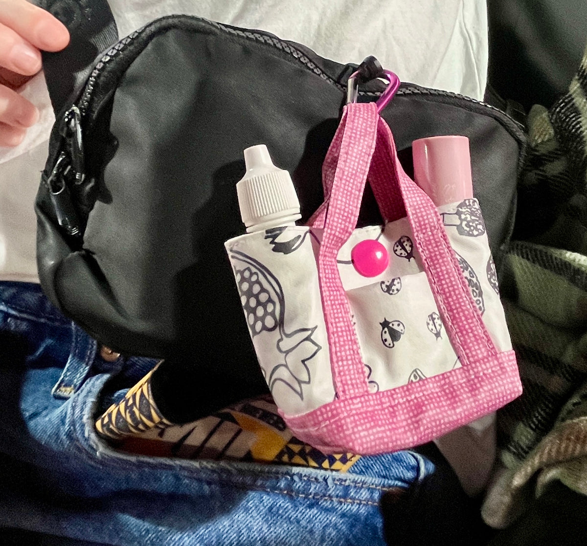 Splash Fabrics Class - Tiny Tote Bag with Judy Donovan - Oct 11th 10:30am or 1:30pm