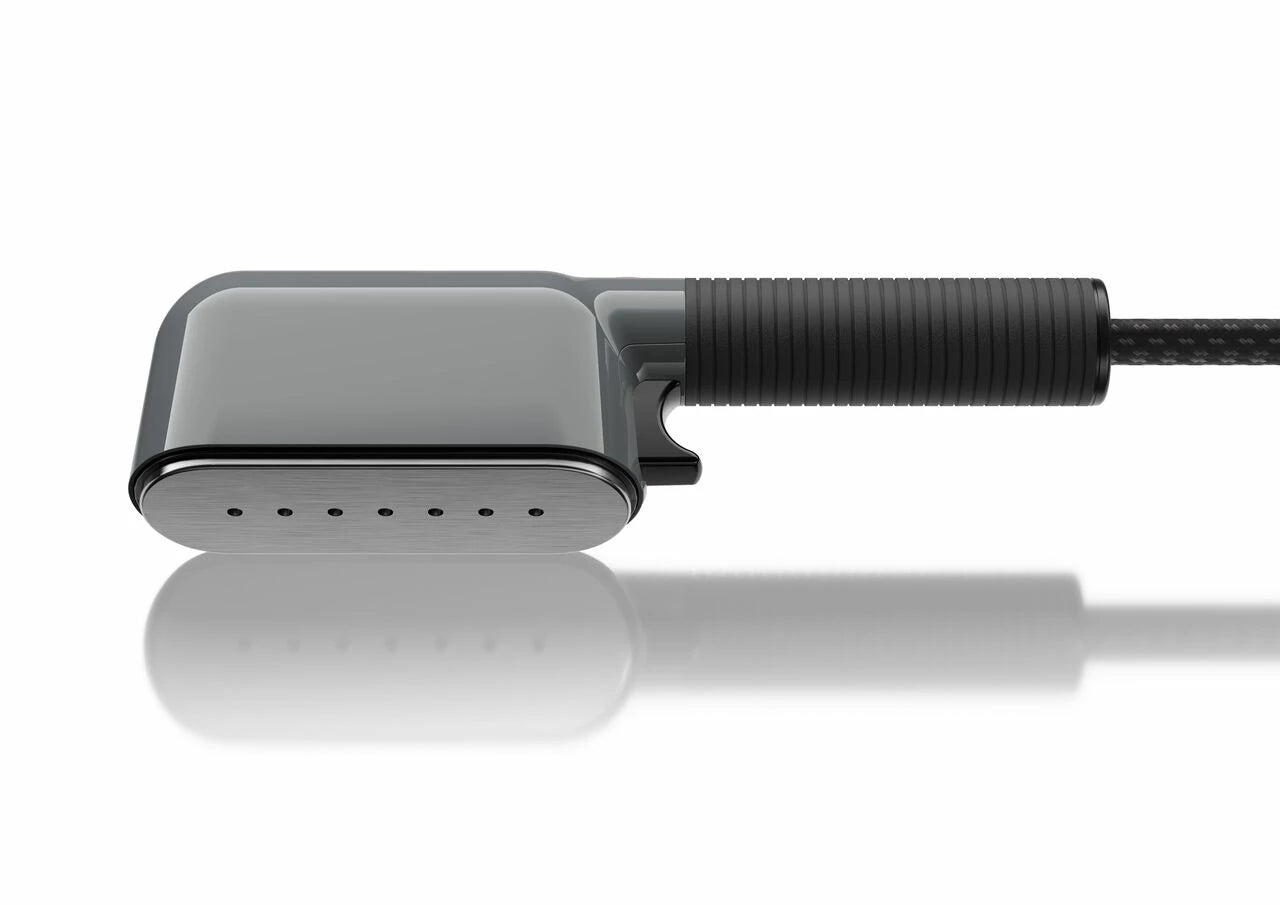 IZZI Plus is a textile and hygienic steamer from LauraStar