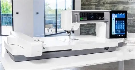 Janome M17 Pro CLUB Class - Zipper Pouches