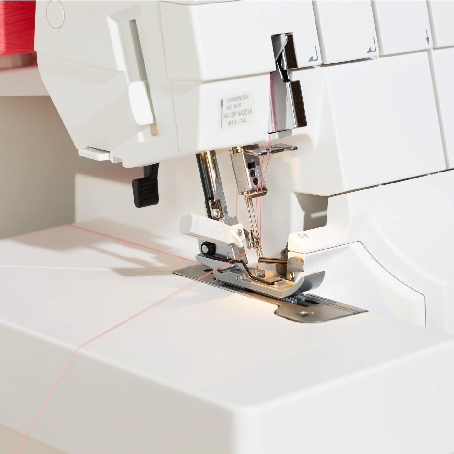 elna eXtend 864 Air Thread Serger Overlock Machine