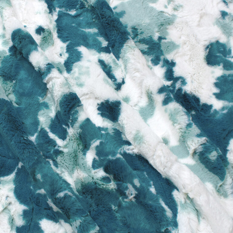 Minky -Lux Snuggle Spotted Appaloosa OCEANRAIN From EZ Fabric