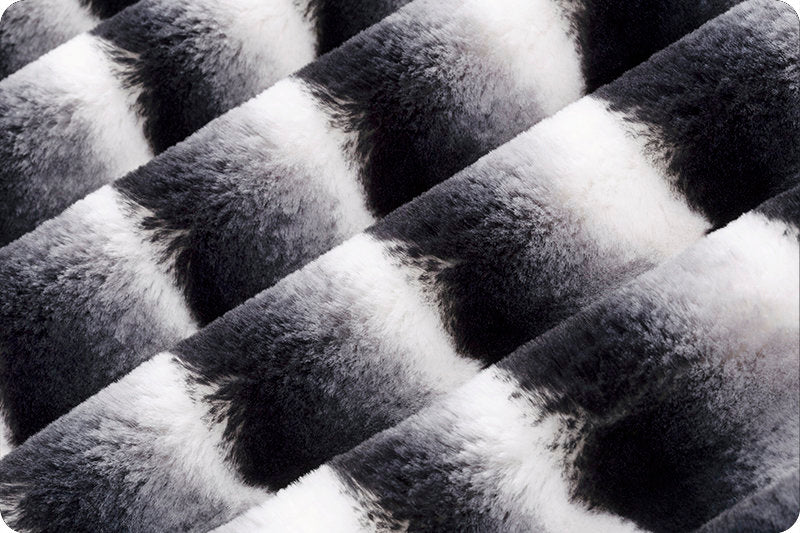 END OF BOLT - 31" X 60" - Luxe Cuddle® Seal Wild Chinchilla in Black & White From Shannon Fabrics Furry Minky Collection - 20mm Pile