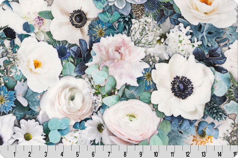 Minky - Hoffman BLOOMING BUDS Digital Cuddle in White From Shannon Fabrics