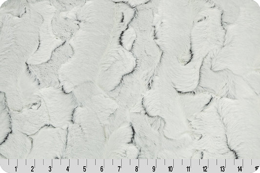 Minky - Luxe Cuddle® Frosted Hide TITAN