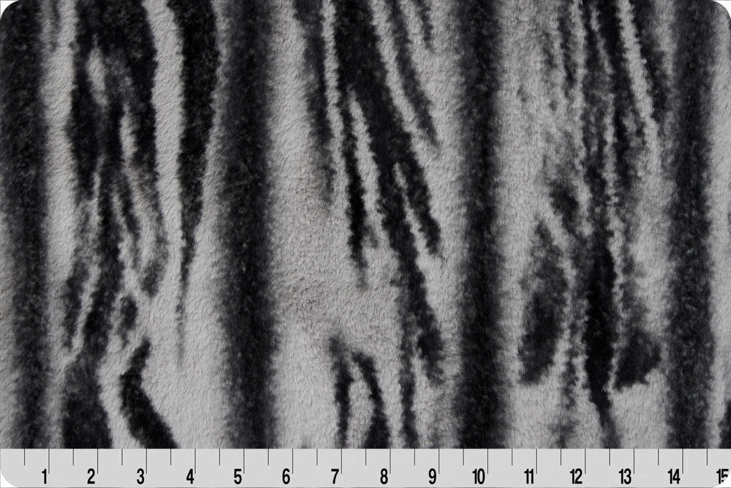 Minky - Luxe Cuddle® Nube Graphite/Black From Shannon Fabrics
