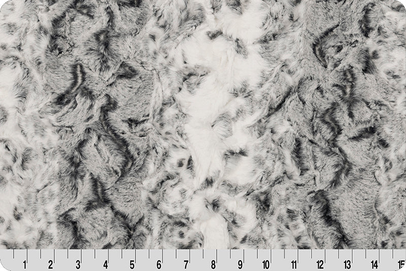 MINKY - Luxe Cuddle Snowy Owl BLACK From Shannon Fabrics